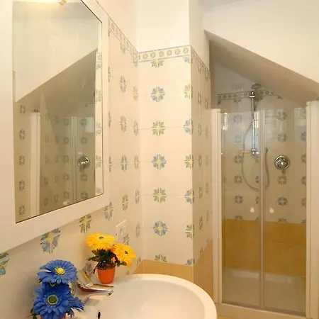Casa Marechiaro 펜션